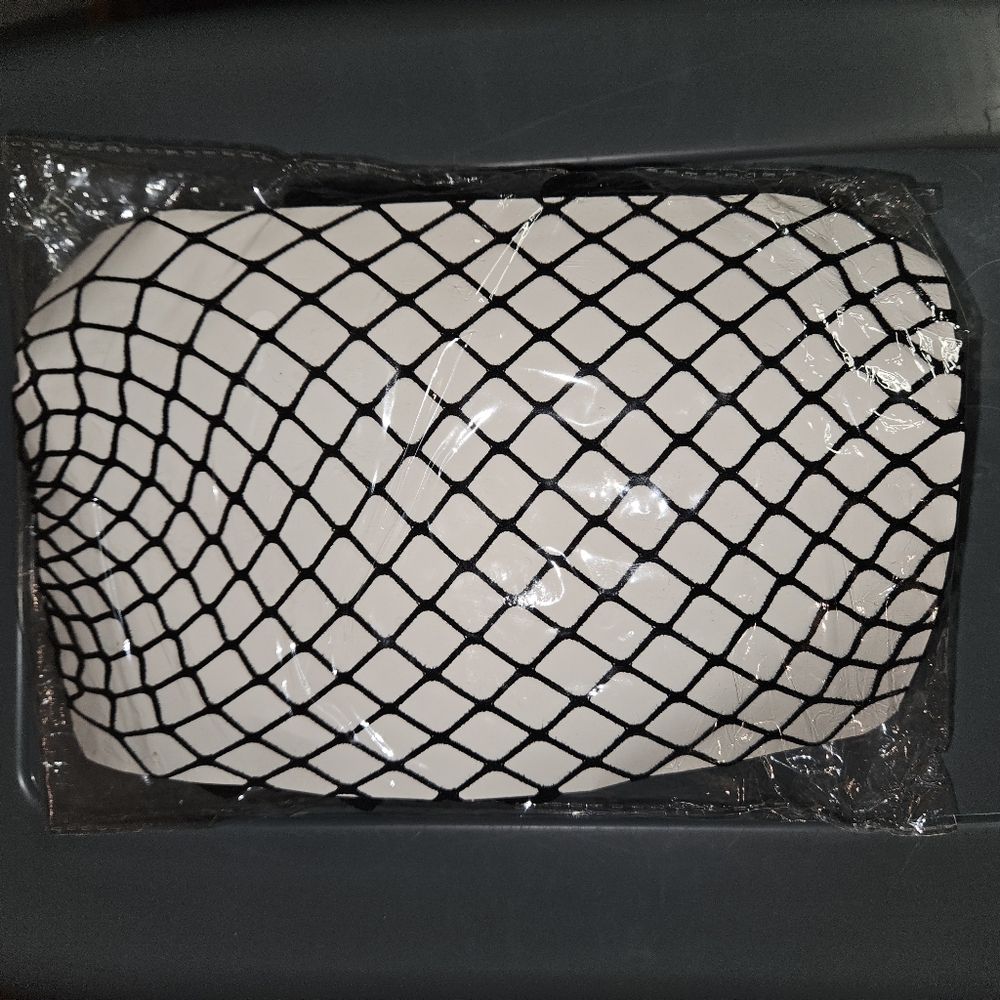 New Fishnet tights - 3 styles - one size - Black